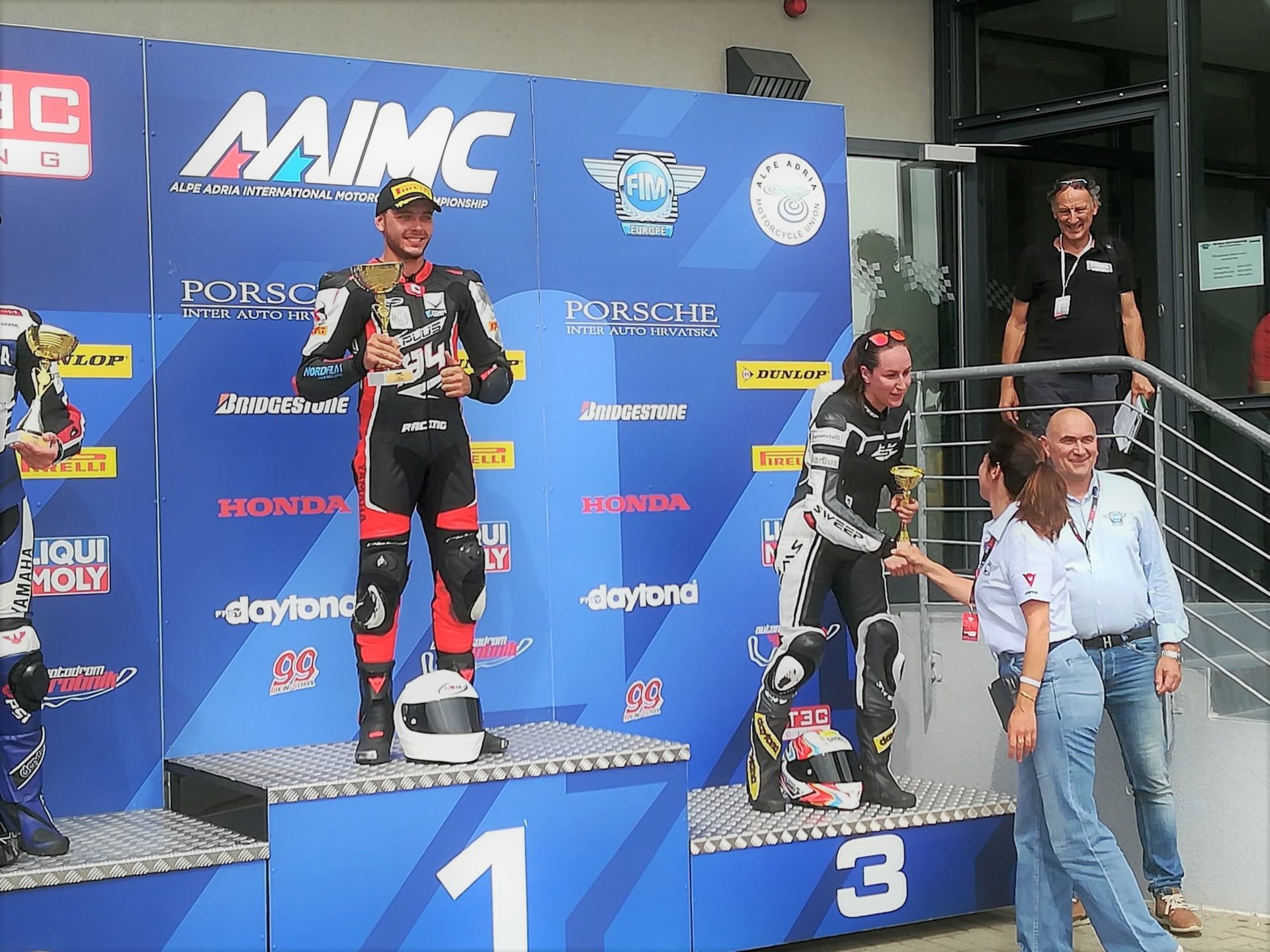 Jasmin_podium_oschersleben.jpg